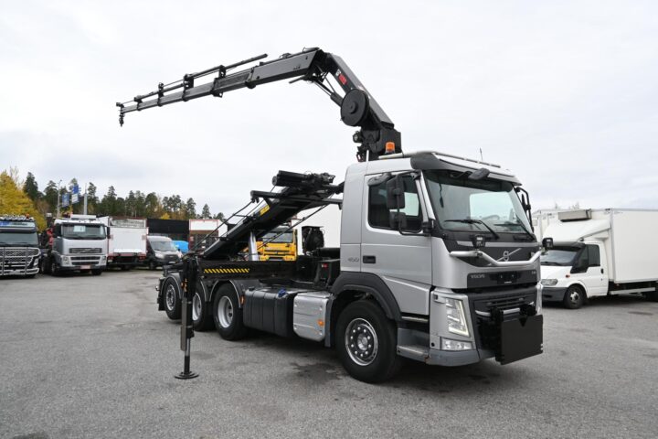Volvo FM450 8×4*4 Tridem